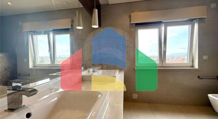 Residential - Condo/Apartment - T5 - Sao Joao Baptista, Entroncamento - PT Residential - Condo/Apartment - T5 - Sao Joao Baptista, Entroncamento - PT