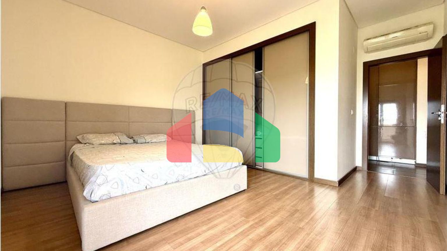 Residential - Condo/Apartment - T5 - Sao Joao Baptista, Entroncamento - PT