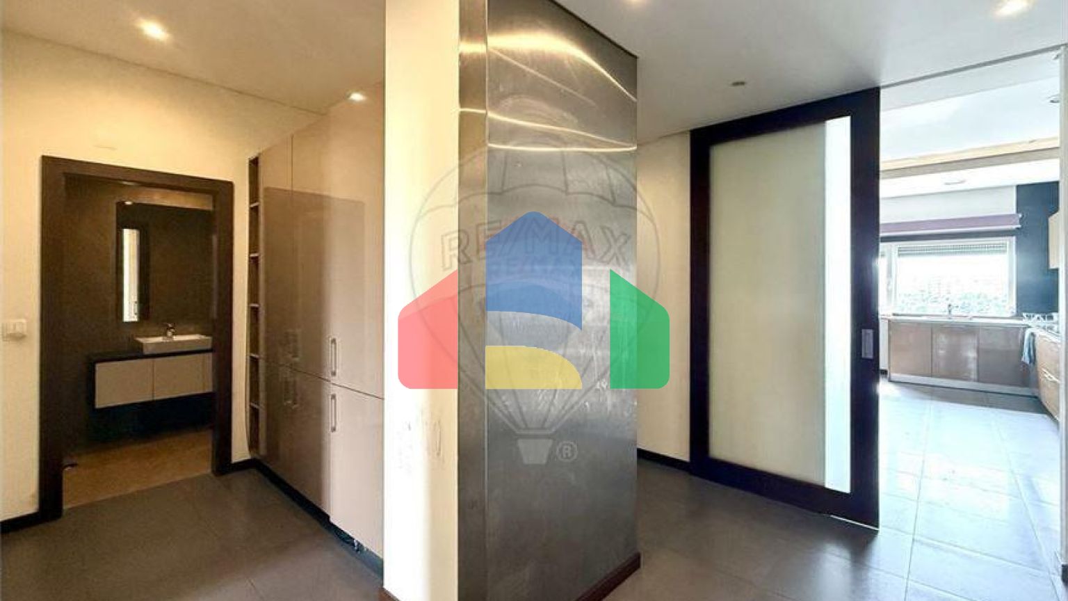 Residential - Condo/Apartment - T5 - Sao Joao Baptista, Entroncamento - PT