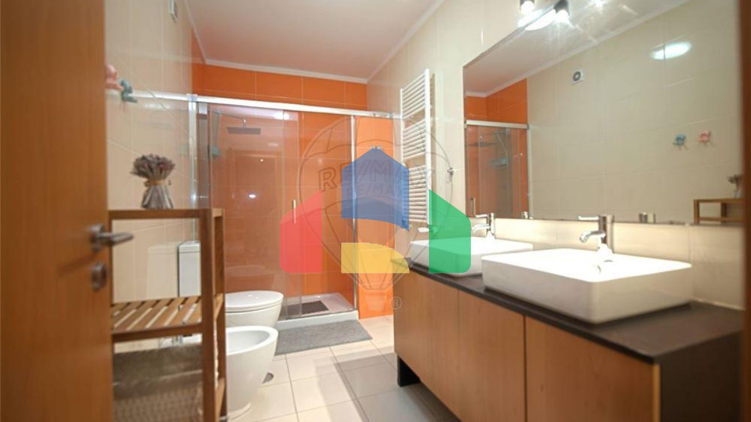 Residential - Condo/Apartment - T3 - Pinhal Novo, Palmela - PT