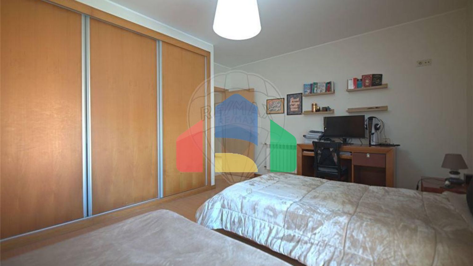 Residential - Condo/Apartment - T3 - Pinhal Novo, Palmela - PT