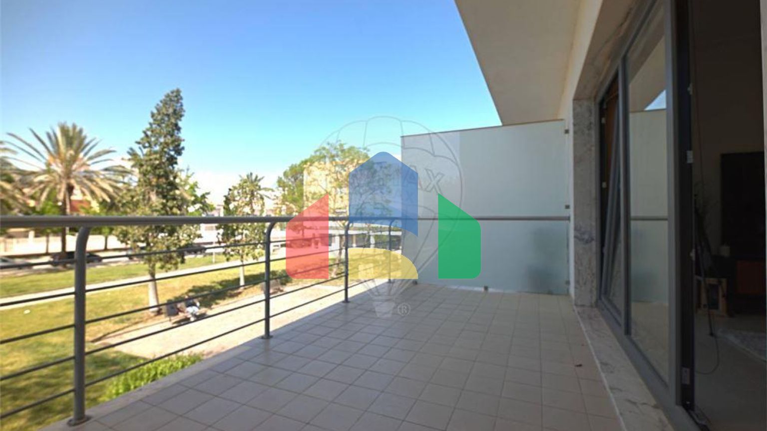 Residential - Condo/Apartment - T3 - Pinhal Novo, Palmela - PT