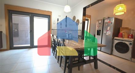 Residential - Condo/Apartment - T3 - Pinhal Novo, Palmela - PT