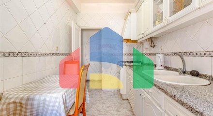 Residential - Condo/Apartment - T2 - Baixa da Banheira e Vale da Amoreira, Moita - PT
