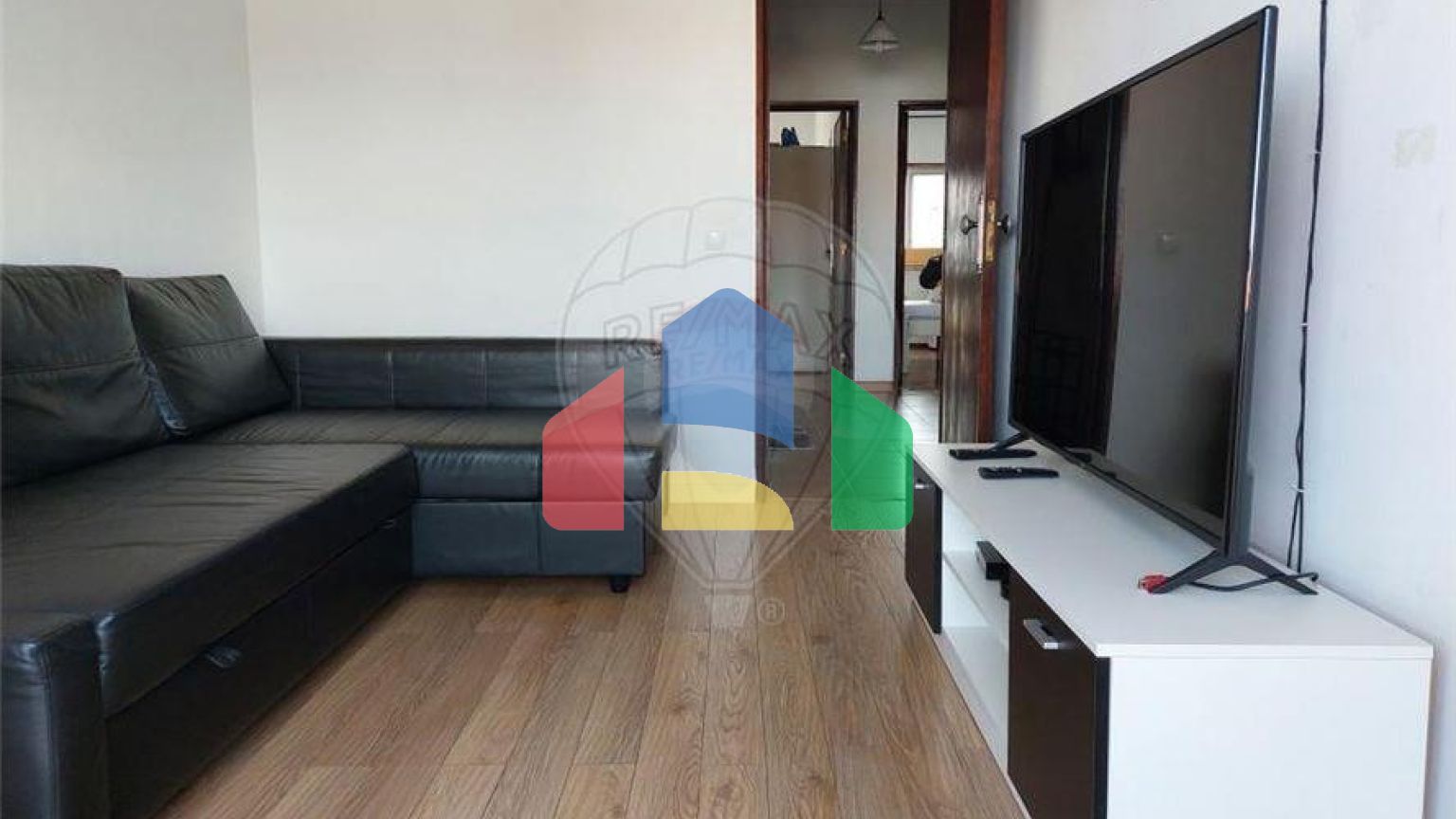 Residential - Condo/Apartment - T2 - Baixa da Banheira e Vale da Amoreira, Moita - PT