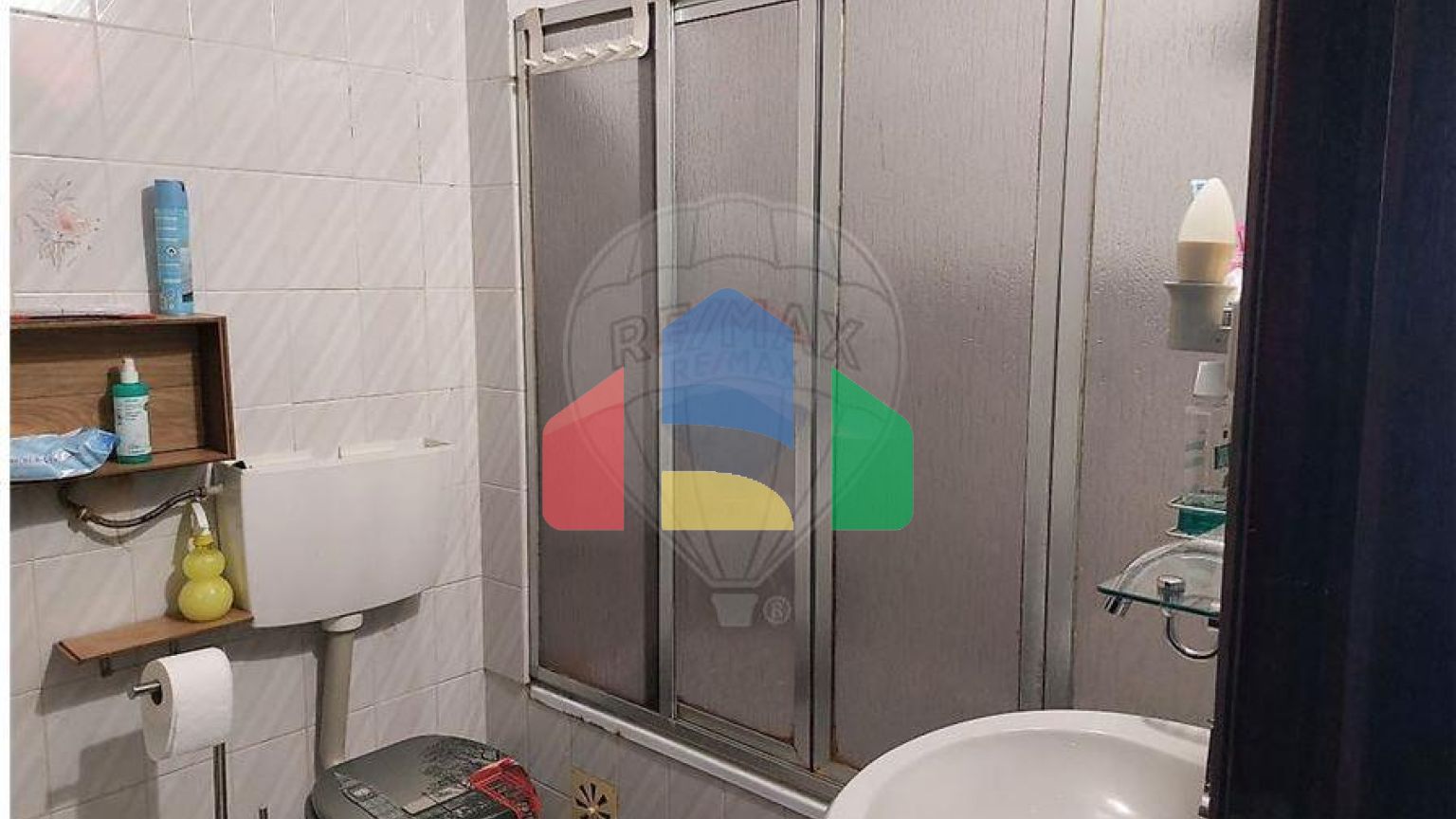 Residential - Condo/Apartment - T2 - Baixa da Banheira e Vale da Amoreira, Moita - PT