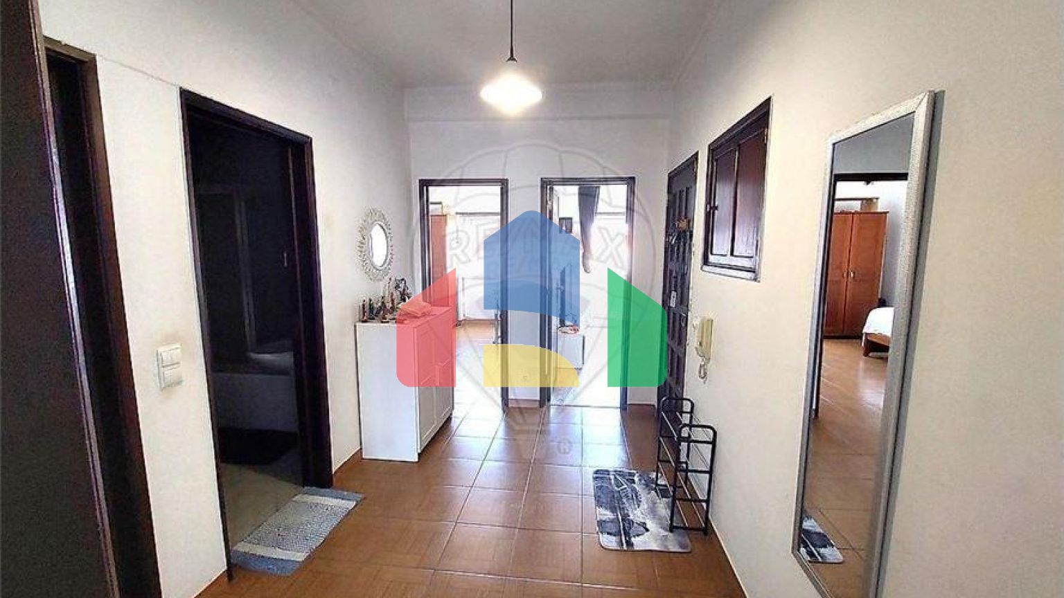 Residential - Condo/Apartment - T2 - Baixa da Banheira e Vale da Amoreira, Moita - PT