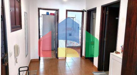 Residential - Condo/Apartment - T2 - Baixa da Banheira e Vale da Amoreira, Moita - PT