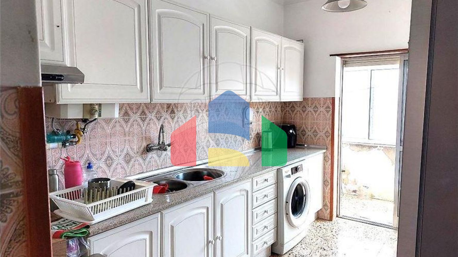 Residential - Condo/Apartment - T2 - Baixa da Banheira e Vale da Amoreira, Moita - PT