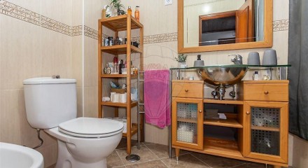 Residential - Condo/Apartment - T2 - Baixa da Banheira e Vale da Amoreira, Moita - PT