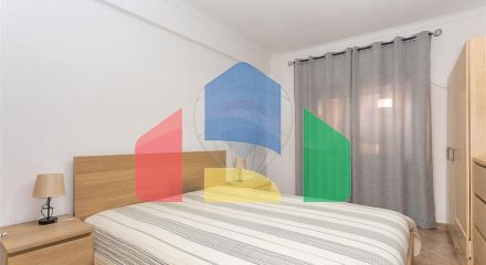 Residential - Condo/Apartment - T2 - Baixa da Banheira e Vale da Amoreira, Moita - PT