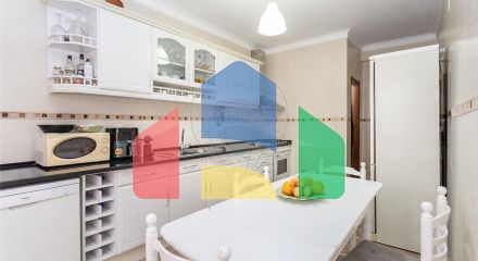 Residential - Condo/Apartment - T2 - Baixa da Banheira e Vale da Amoreira, Moita - PT