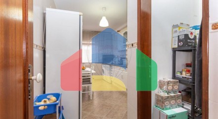Residential - Condo/Apartment - T2 - Baixa da Banheira e Vale da Amoreira, Moita - PT