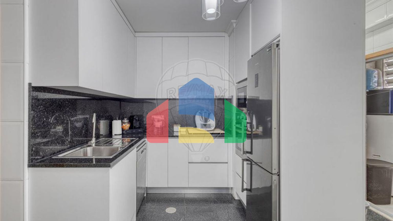 Residential - Condo/Apartment - T3 - Gandra, Paredes - PT