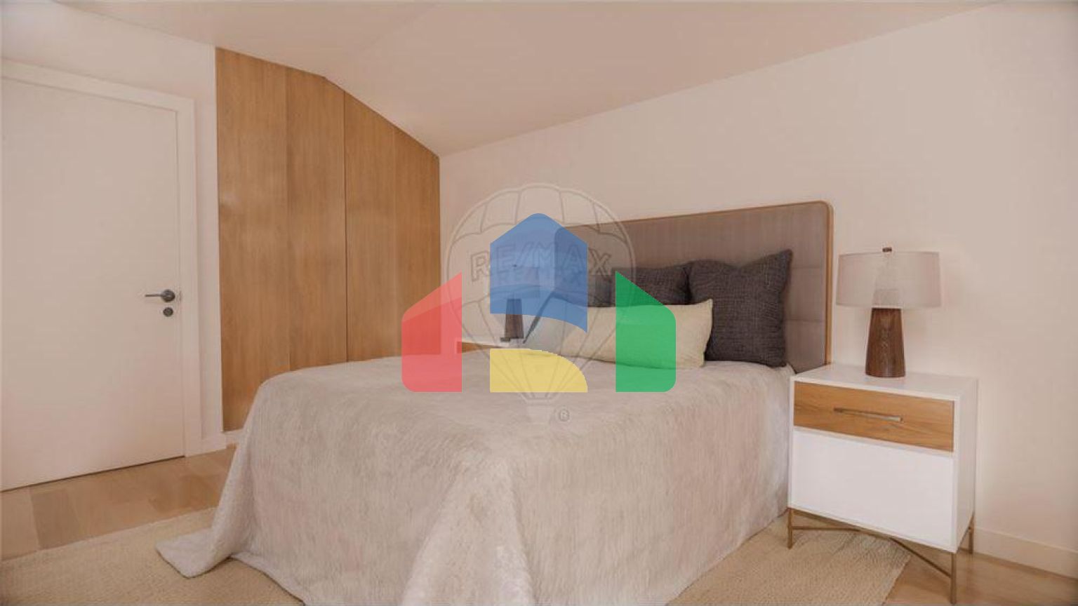 Residential - Single Family Home - T2 - Ota, Alenquer - PT