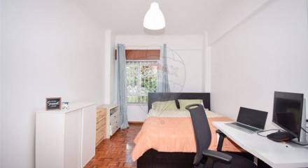 Residential - Condo/Apartment - T2 - Póvoa de Santa Iria e Forte da Casa, Vila Franca de Xira - PT