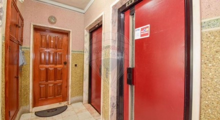 Residential - Condo/Apartment - T2 - Póvoa de Santa Iria e Forte da Casa, Vila Franca de Xira - PT