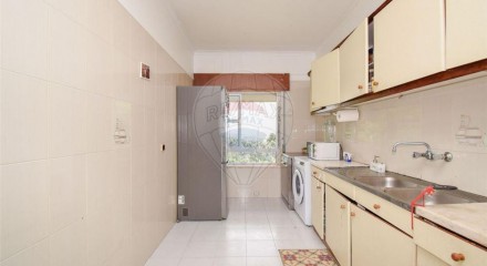 Residential - Condo/Apartment - T2 - Póvoa de Santa Iria e Forte da Casa, Vila Franca de Xira - PT