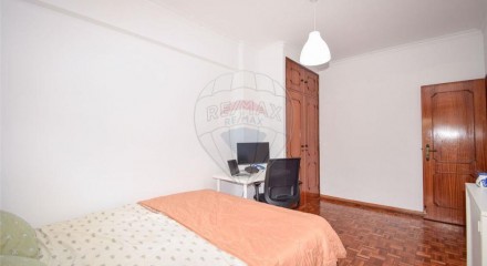 Residential - Condo/Apartment - T2 - Póvoa de Santa Iria e Forte da Casa, Vila Franca de Xira - PT