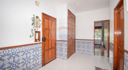 Residential - Condo/Apartment - T2 - Póvoa de Santa Iria e Forte da Casa, Vila Franca de Xira - PT