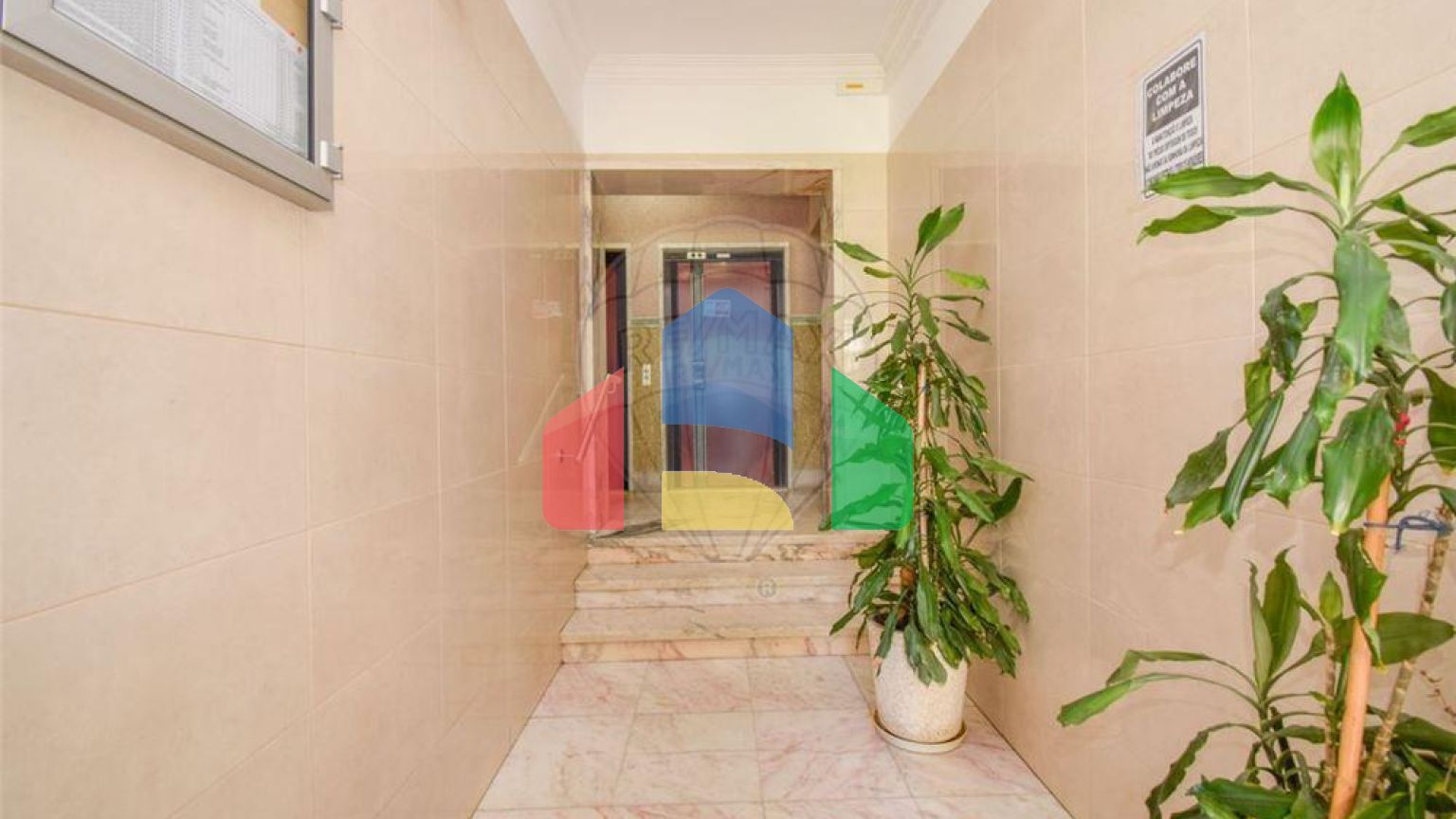 Residential - Condo/Apartment - T2 - Póvoa de Santa Iria e Forte da Casa, Vila Franca de Xira - PT