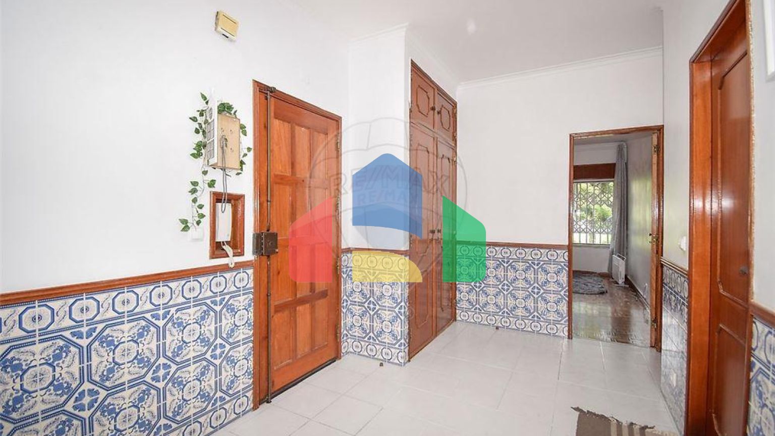 Residential - Condo/Apartment - T2 - Póvoa de Santa Iria e Forte da Casa, Vila Franca de Xira - PT