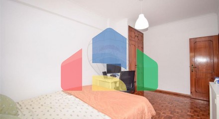 Residential - Condo/Apartment - T2 - Póvoa de Santa Iria e Forte da Casa, Vila Franca de Xira - PT