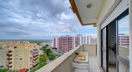 Residential - Condo/Apartment - T3 - Póvoa de Santa Iria e Forte da Casa, Vila Franca de Xira - PT