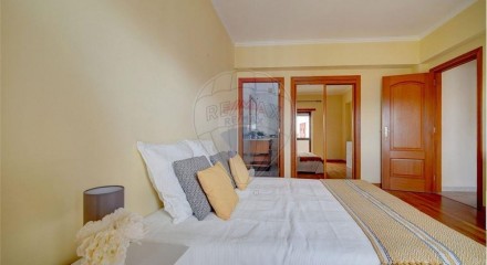 Residential - Condo/Apartment - T3 - Póvoa de Santa Iria e Forte da Casa, Vila Franca de Xira - PT