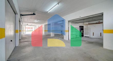 Residential - Condo/Apartment - T3 - Póvoa de Santa Iria e Forte da Casa, Vila Franca de Xira - PT