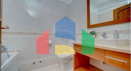 Residential - Condo/Apartment - T3 - Póvoa de Santa Iria e Forte da Casa, Vila Franca de Xira - PT