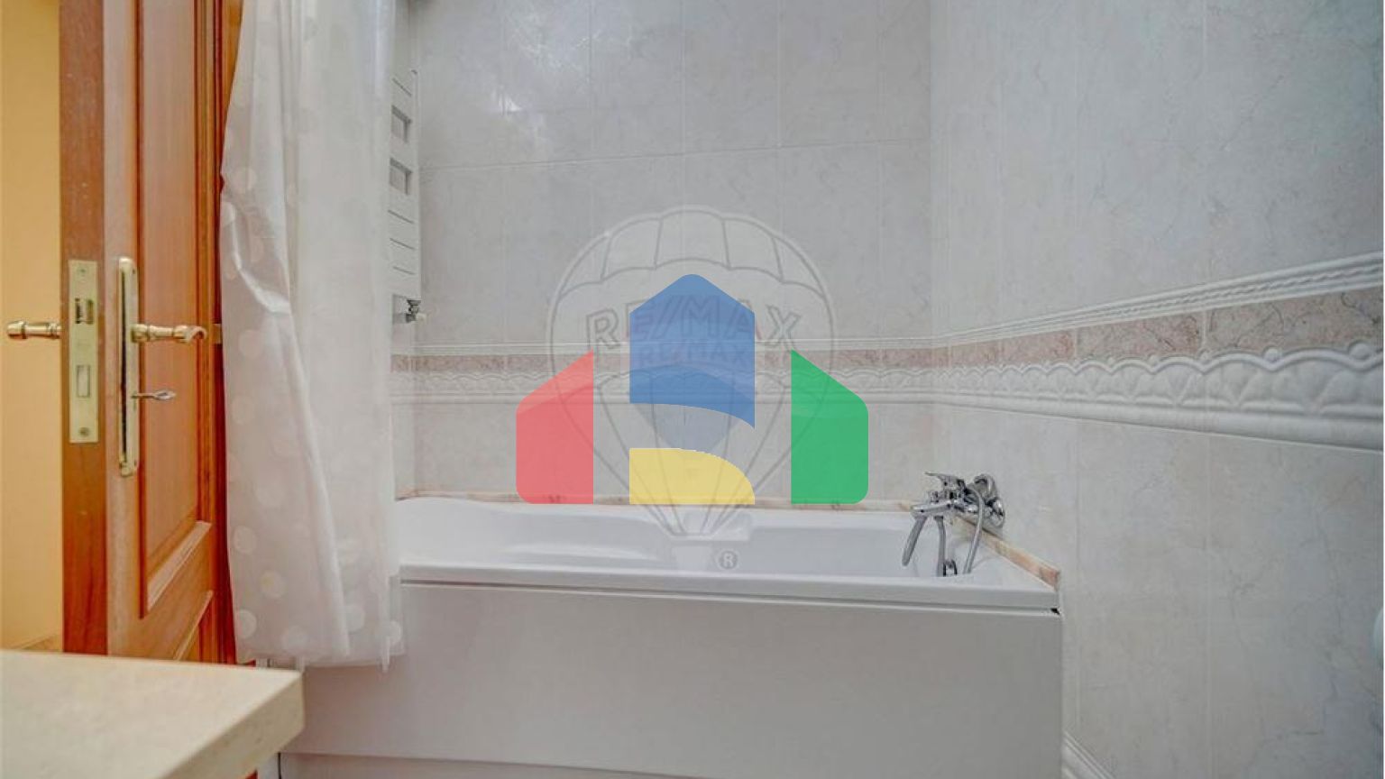 Residential - Condo/Apartment - T3 - Póvoa de Santa Iria e Forte da Casa, Vila Franca de Xira - PT