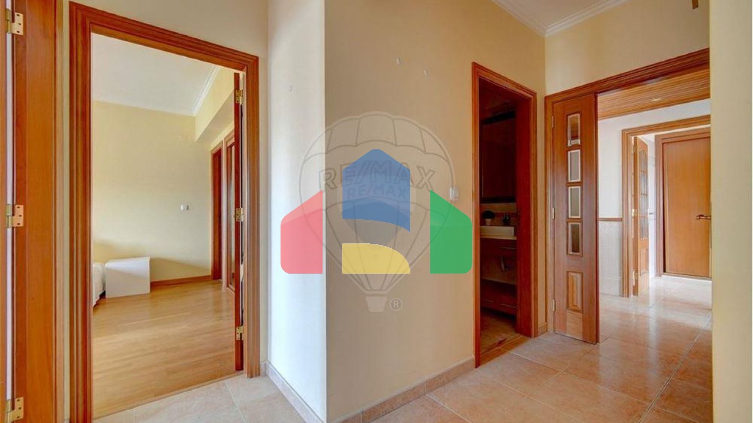 Residential - Condo/Apartment - T3 - Póvoa de Santa Iria e Forte da Casa, Vila Franca de Xira - PT