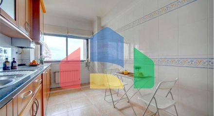 Residential - Condo/Apartment - T3 - Póvoa de Santa Iria e Forte da Casa, Vila Franca de Xira - PT