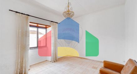 Residential - Single Family Home - T4 - Santa Vitória e Mombeja, Beja - PT