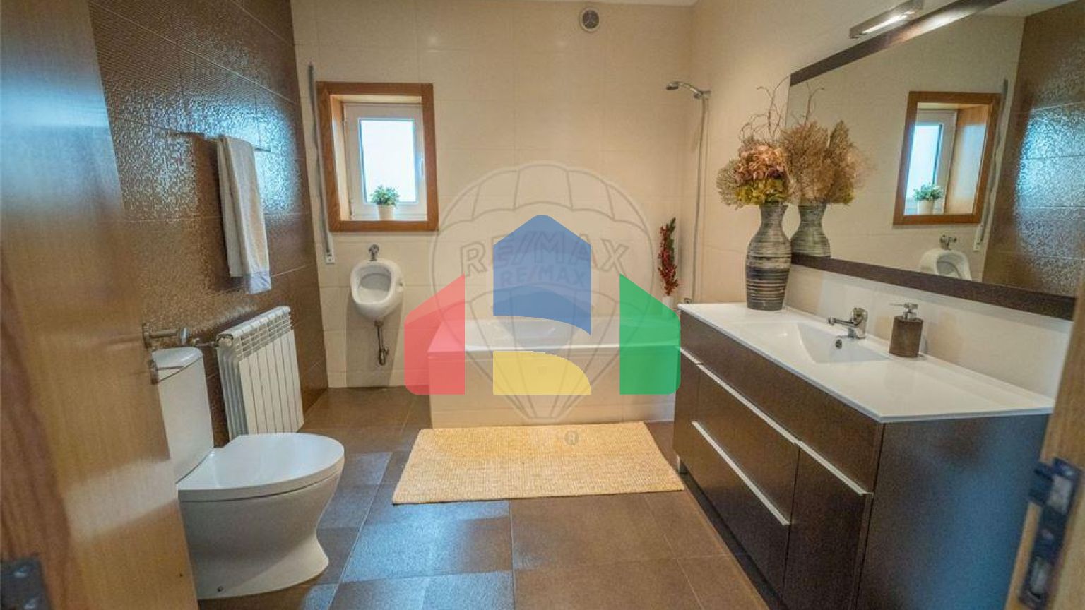 Residential - Single Family Home - T3 - Beduído e Veiros, Estarreja - PT