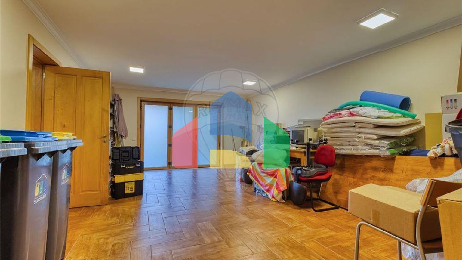 Residential - Single Family Home - T5 - Grijó e Sermonde, Vila Nova de Gaia - PT