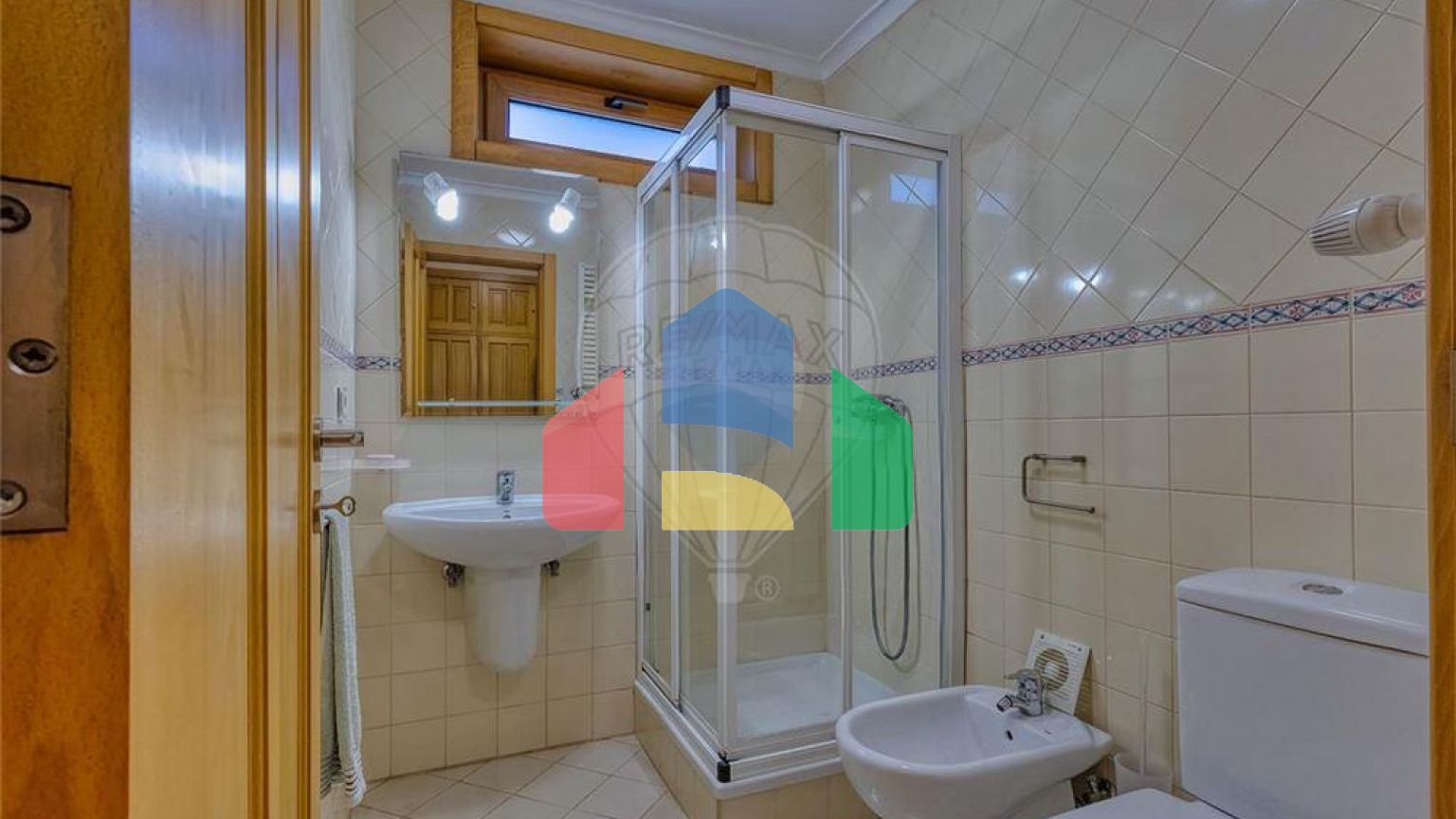 Residential - Single Family Home - T5 - Grijó e Sermonde, Vila Nova de Gaia - PT