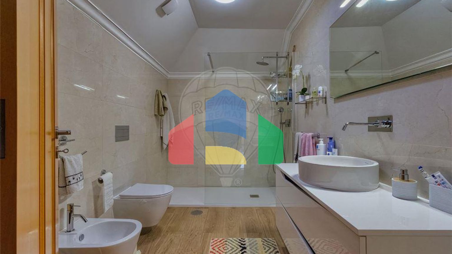 Residential - Single Family Home - T5 - Grijó e Sermonde, Vila Nova de Gaia - PT