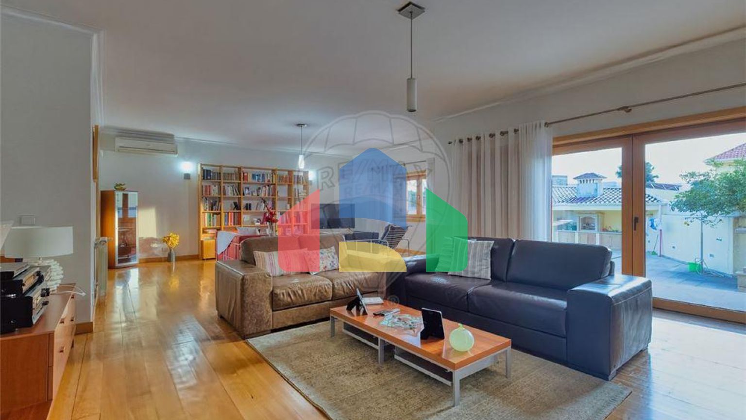 Residential - Single Family Home - T5 - Grijó e Sermonde, Vila Nova de Gaia - PT