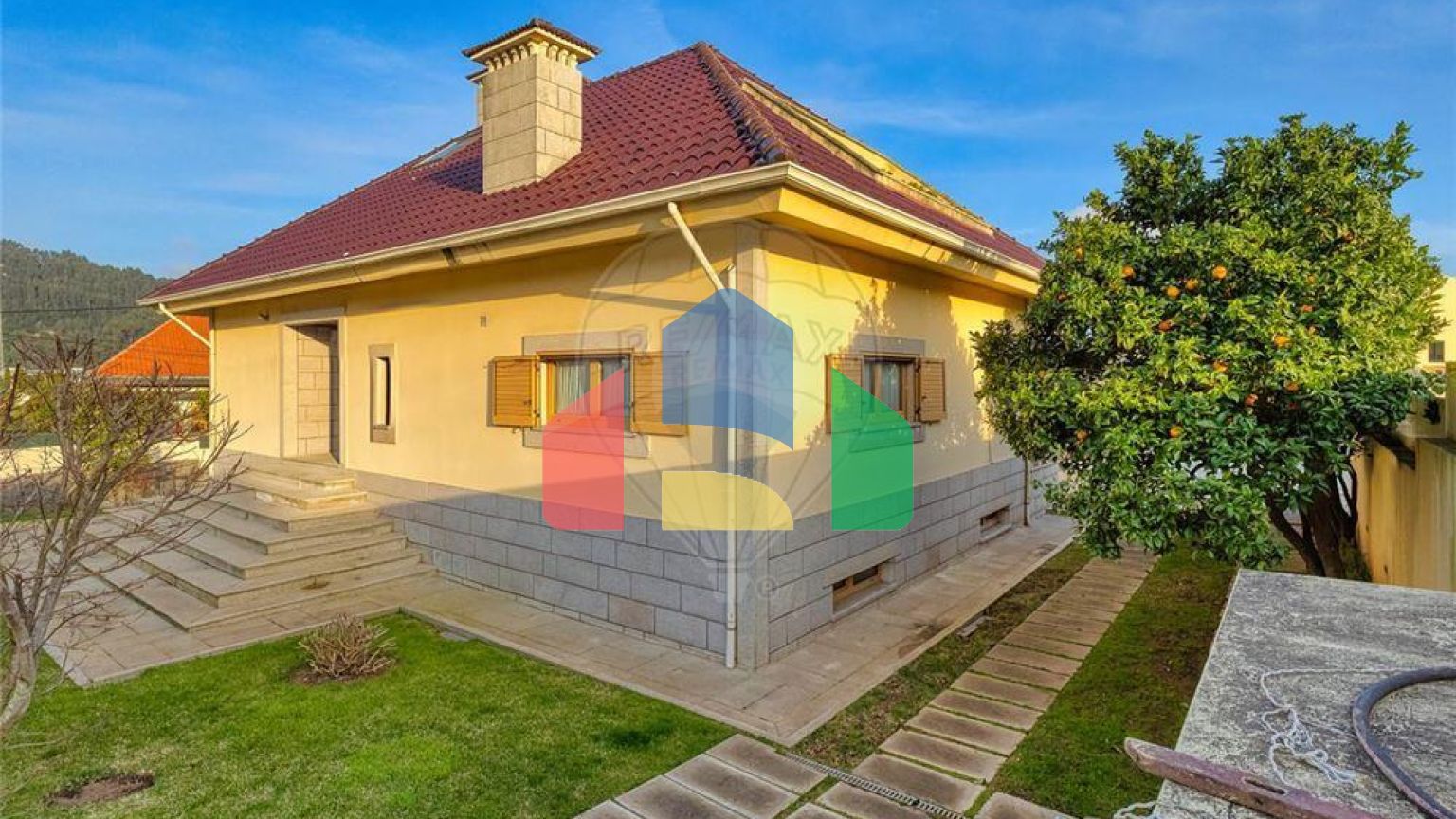 Residential - Single Family Home - T5 - Grijó e Sermonde, Vila Nova de Gaia - PT