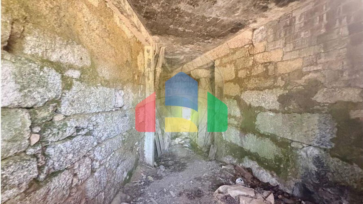 Residential - Single Family Home - T3 - Nogueira do Cravo, Oliveira do Hospital - PT