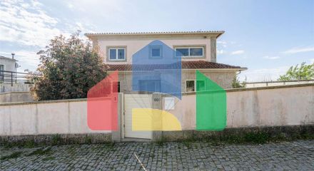 Residential - Single Family Home - T4 - Teloes, Amarante - PT