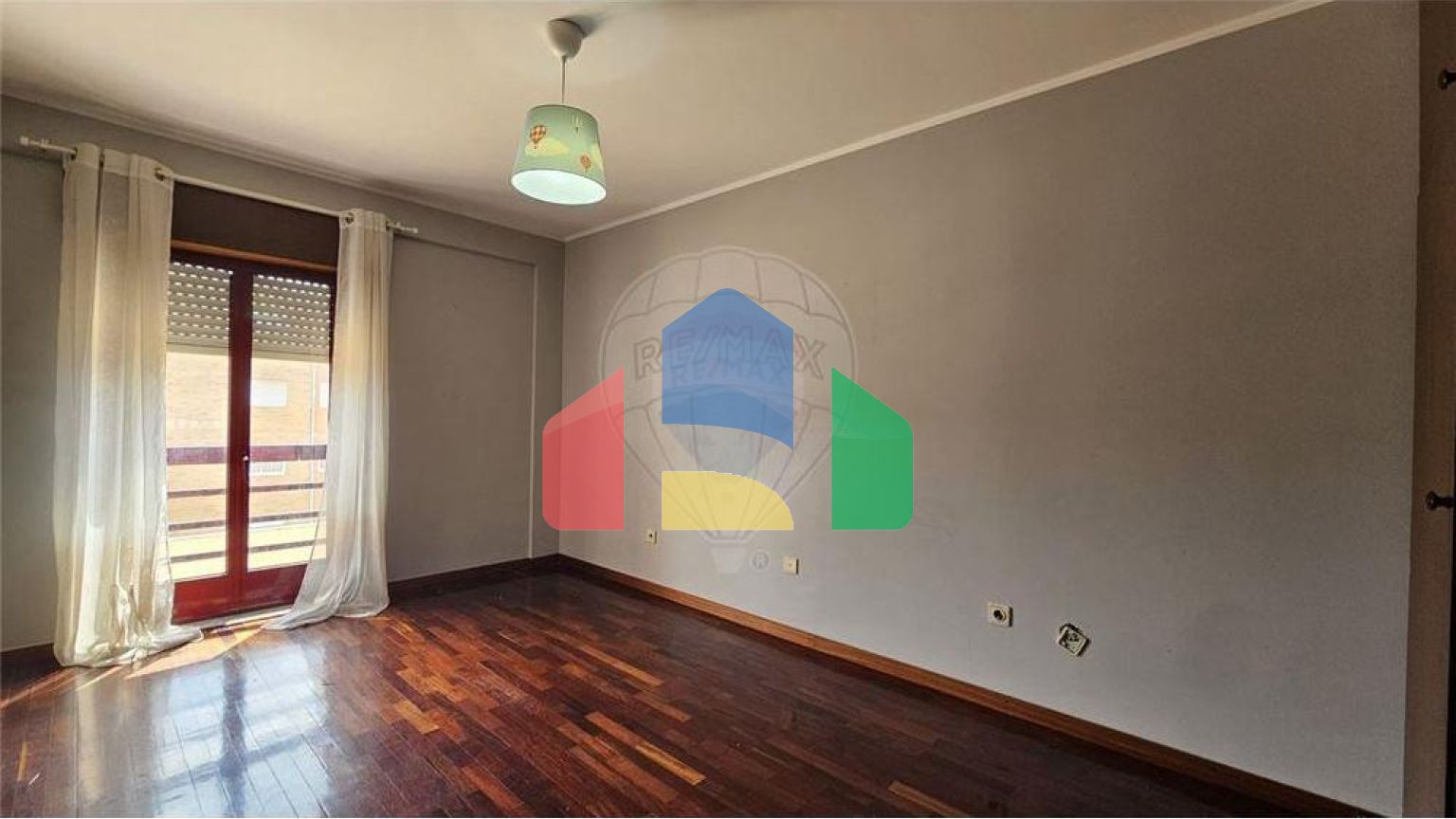 Residential - Condo/Apartment - T3 - Fânzeres e São Pedro da Cova, Gondomar - PT