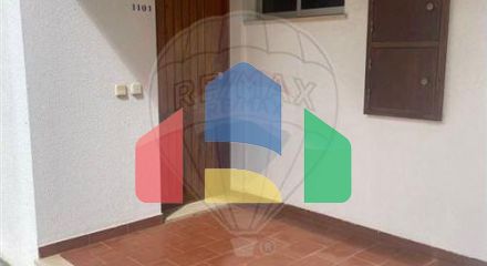 Residential - Condo/Apartment - T2 - Albufeira e Olhos de Água, Albufeira - PT