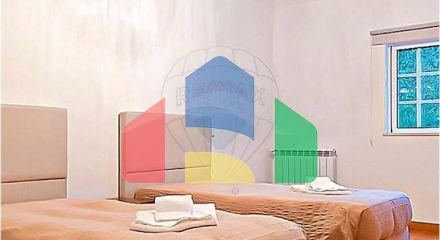 Residential - Single Family Home - T5 - Albufeira e Olhos de Água, Albufeira - PT