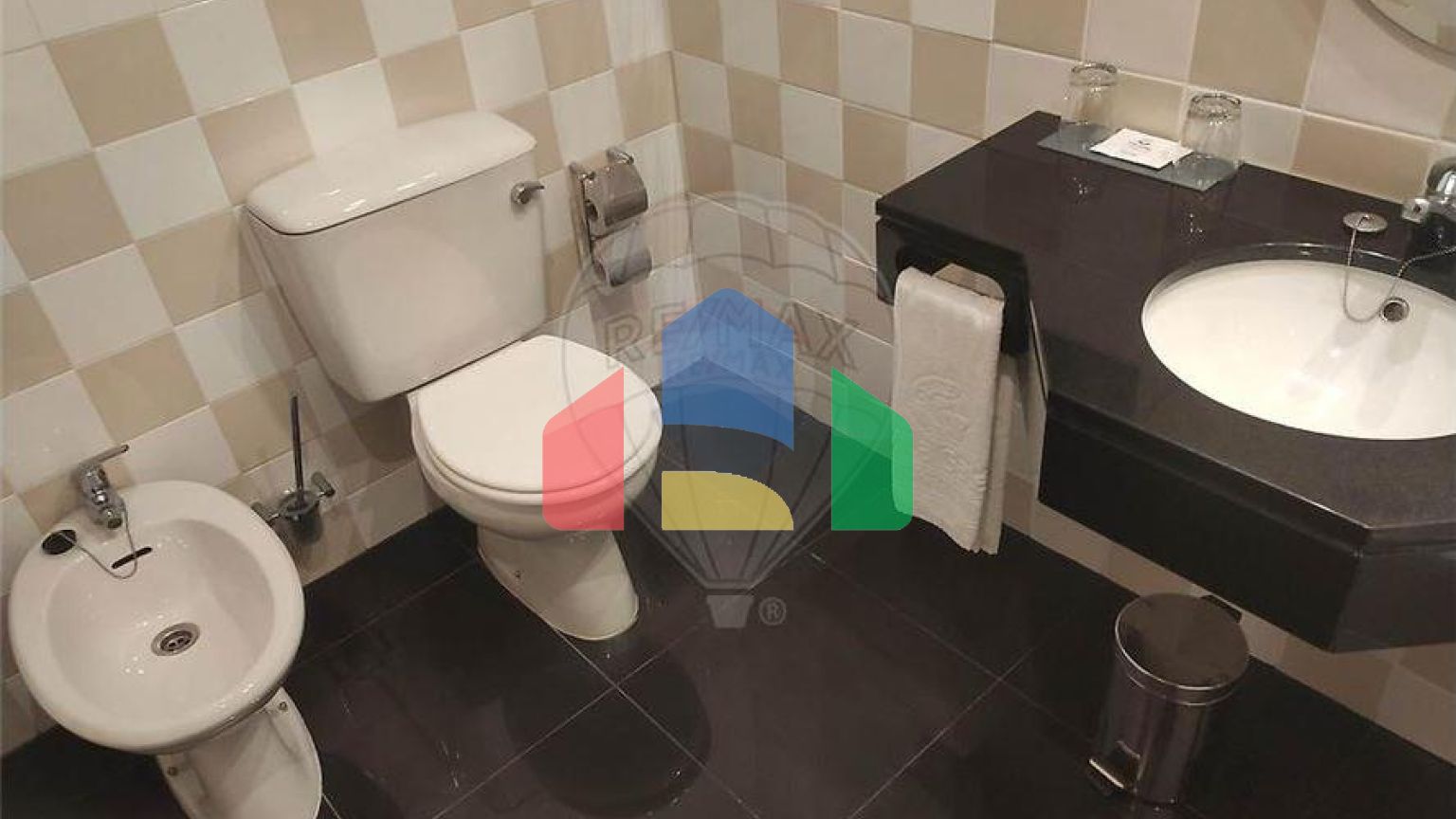 Residential - Condo/Apartment - T2 - Albufeira e Olhos de Água, Albufeira - PT