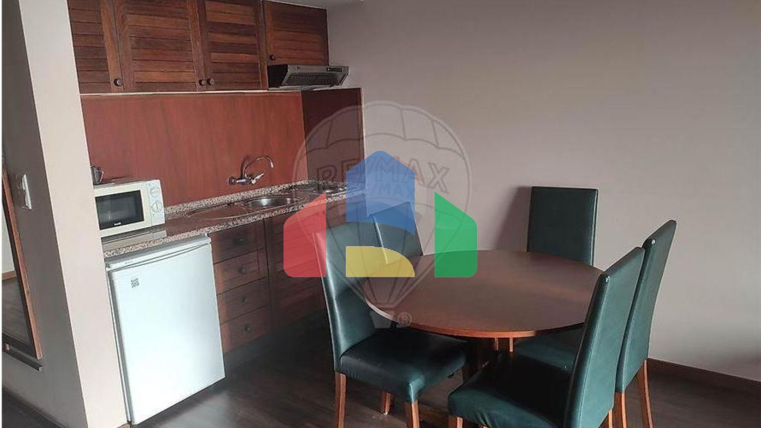 Residential - Condo/Apartment - T2 - Albufeira e Olhos de Água, Albufeira - PT