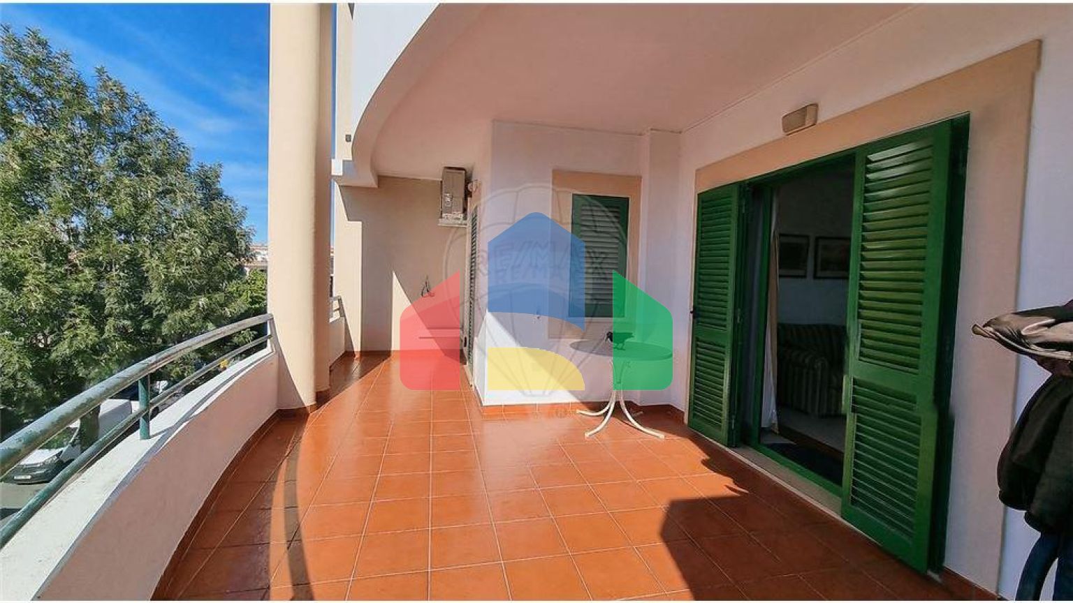 Residential - Condo/Apartment - T2 - Albufeira e Olhos de Água, Albufeira - PT