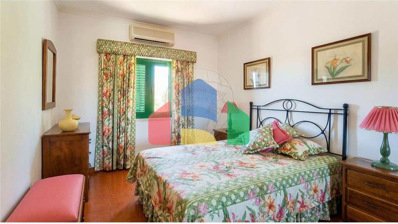 Residential - Condo/Apartment - T2 - Albufeira e Olhos de Água, Albufeira - PT